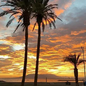 Apartamento Casa Carmen ático Primera Linea De Playa, Málaga